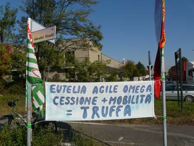 Oltre duecento esuberi, Agile occupata
