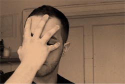 censura facebook maroni social network