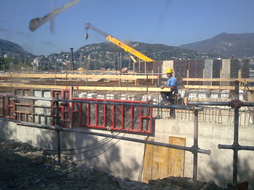 muro lungolago 