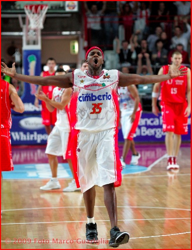 cimberio basket varese