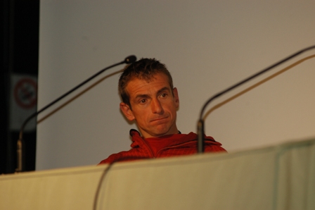 Walter Nones presenta "E' la montagna che chiama"