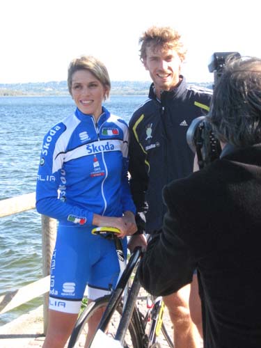 Luini e Cantele sul set del calendario Varese 2010