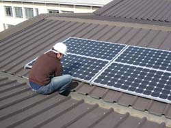 Cardano al Campo: tre nuovi impianti solari