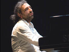 Stefano Bollani Trio in concerto al Teatro Verme