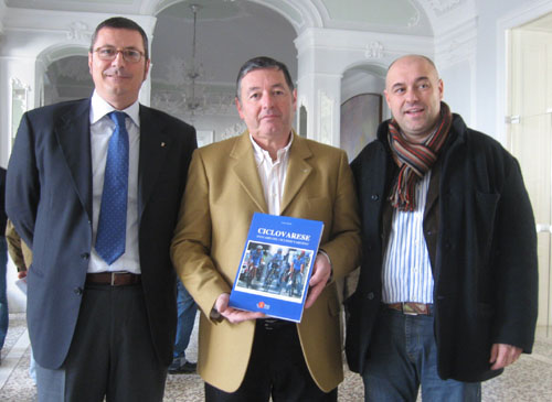 conferenza stampa pedala con i campioni 2009