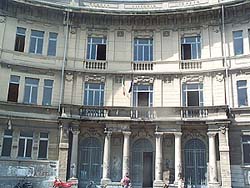 La sede dell'Ipsia in piazza Giovine Italia a Gallarate