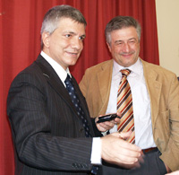 Il governatore della Regione Puglia, Nichi Vendola, e il consigliere di Sinistra ecologia e libertà, Mario Agostinelli 