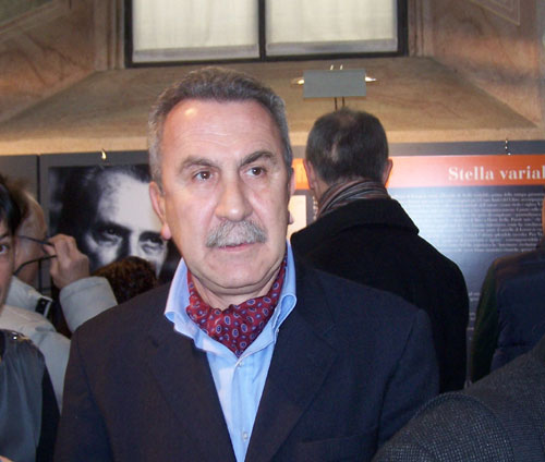 Franco Orsi art director della mostra dedicata a Vittorio Sereni e allestita alla Sala Veratti di Varese