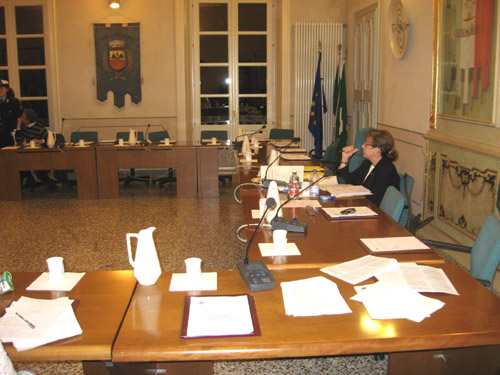 primo consiglio comunale laveno mombello 2010