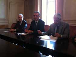 Un momento della conferenza stampa dell'ospedale di Circolo