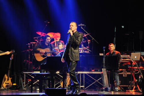 Gigi D'Alessio in concerto al Casinò di Campione d'Italia