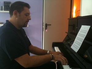 Massimo Cicchella direttore artistico della scuola di musica "Degni di nota"