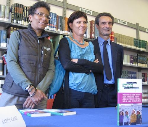 Sandy Cane, Cristina Giudici e Attilio Fontana