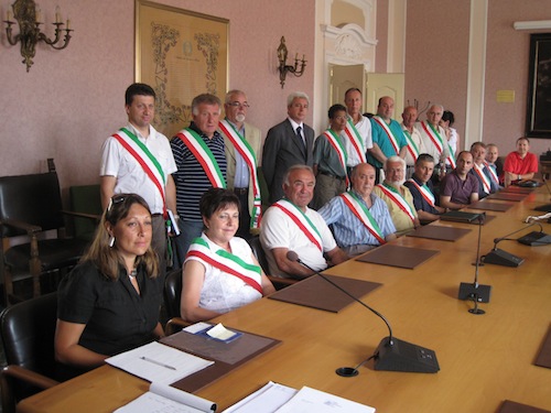 protesta sindaci prefettura