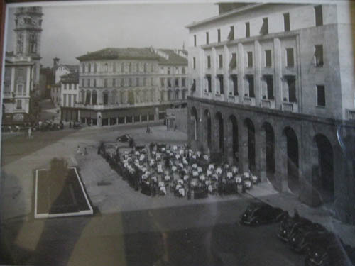 Piazza Monte Grappa