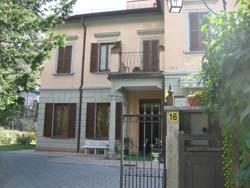 Casa Elisa in viale Aguggiari a Varese