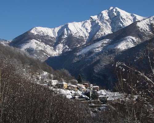 Una suggestiva veduta di Armio