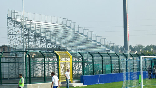 tribuna stadio speroni