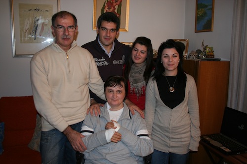 Carla Mari con la sua famiglia