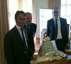 Il congresso del 2010 con il presidente nazionale Campanelli, il primario del Circolo Cantore e il direttore dell'azienda varesina Bergamaschi