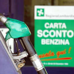 carta sconto benzina nuova procedura carta regionale dei servizi varese