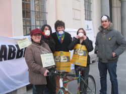 Legambiente ne "ha pieni i polmoni" e va dal sindaco