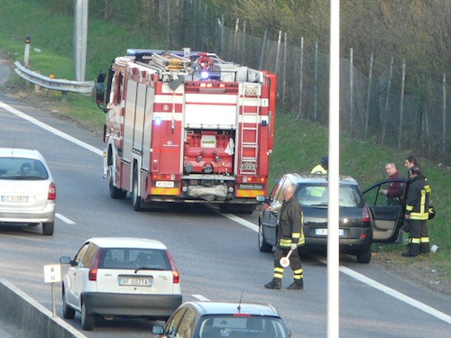 Incendio sulla superstrada 336