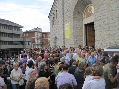 Folla ai funerali di Egidio Citerio