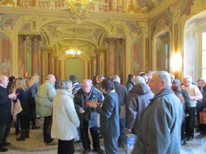 Gli auguri di Natale con i 114 volontari del comune 