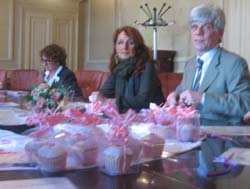 Il dottor Giovanni Caverio direttore Asl e Adele Patrini presidente di Caos