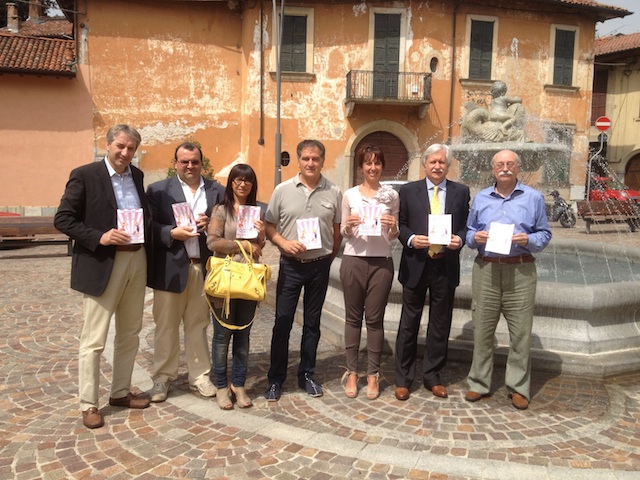 La presentazione di gavirate rosa shopping