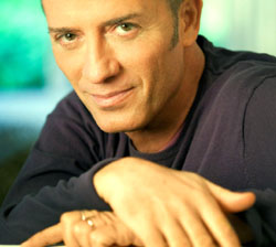 Al via il tour di Raf 