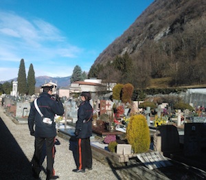 carabinieri laveno mombello