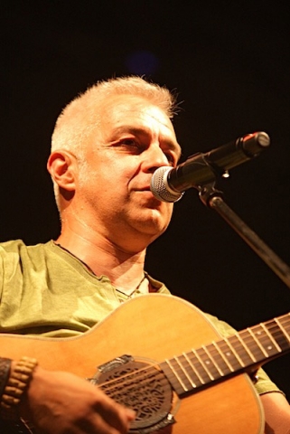 Davide Van De Sfroos 