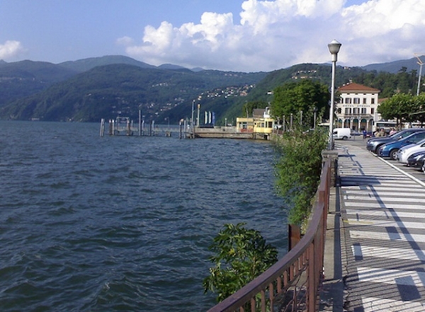 luino lungolago