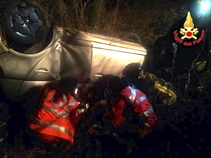 incidente laveno foto