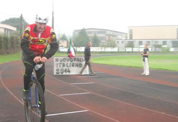 monociclo record gavirate