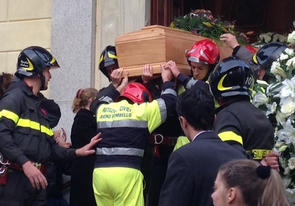 laveno mombello funerale frana cerro