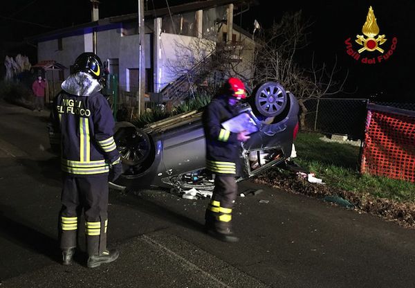 incidente stradale rancio valcuvia dicembre 2014
